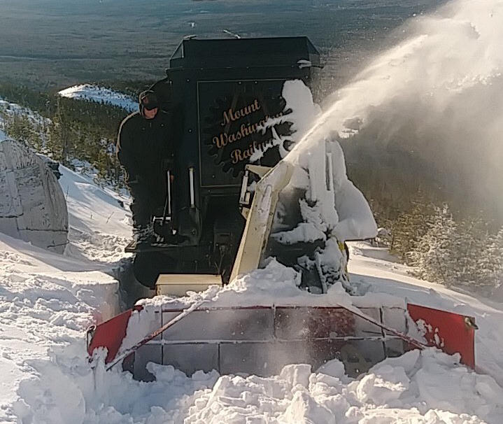 snowvac on Mt Washington Railway